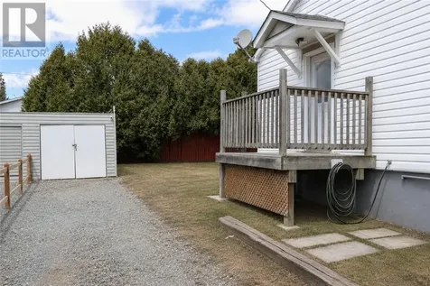 238 Seventh Avenue Lively ON P3Y 1M5