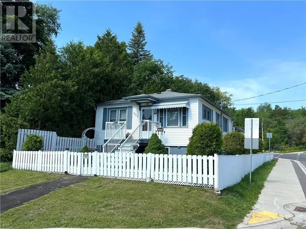 559 Tedman Avenue Greater Sudbury ON P3C 5B1
