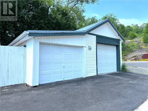 559 Tedman Avenue Greater Sudbury ON P3C 5B1