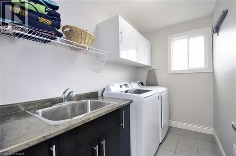 3 Lockwood Street Cambridge ON N1P 0A5