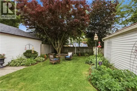81 Vale Avenue St. Catharines ON L2R 1T5