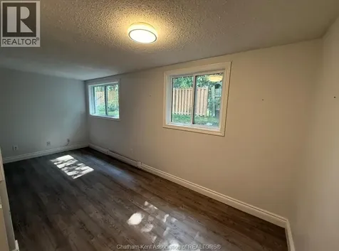 89 Sheldon Avenue Chatham ON N7L 3M8