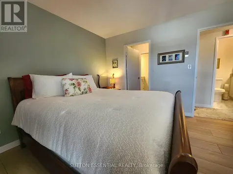 109 King Street East Brockville ON K6V 1B8