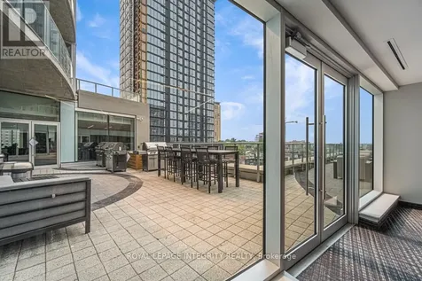 805 Carling Avenue Ottawa ON K1S 5W9