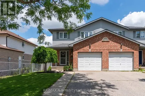 108 Walsh Crescent Stratford ON N5A 7X7