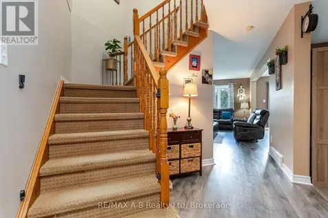 108 Walsh Crescent Stratford ON N5A 7X7