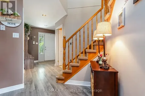 108 Walsh Crescent Stratford ON N5A 7X7