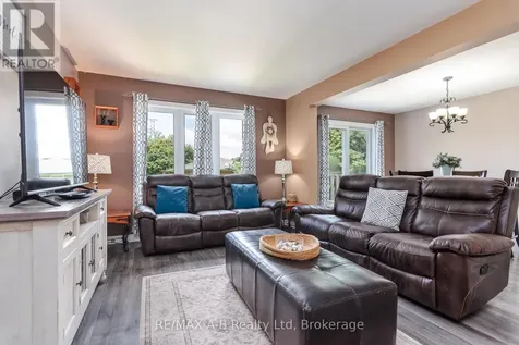 108 Walsh Crescent Stratford ON N5A 7X7