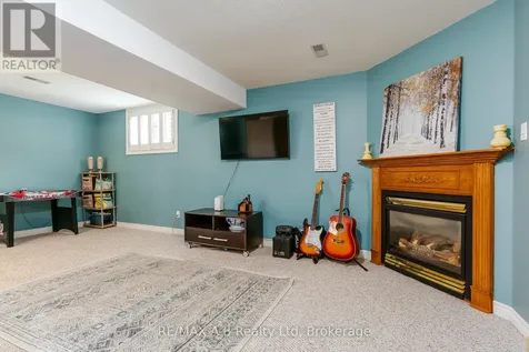 108 Walsh Crescent Stratford ON N5A 7X7