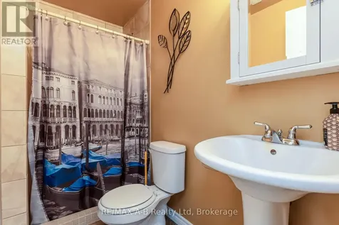 108 Walsh Crescent Stratford ON N5A 7X7