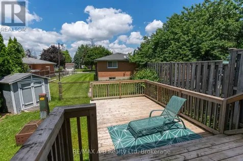108 Walsh Crescent Stratford ON N5A 7X7
