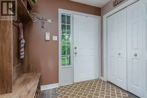 108 Walsh Crescent Stratford ON N5A 7X7
