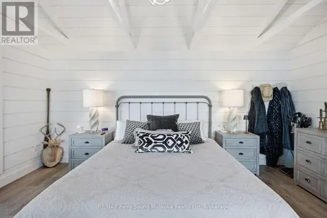 1 A15 Island The Archipelago (archipelago North) ON P0G 1K0