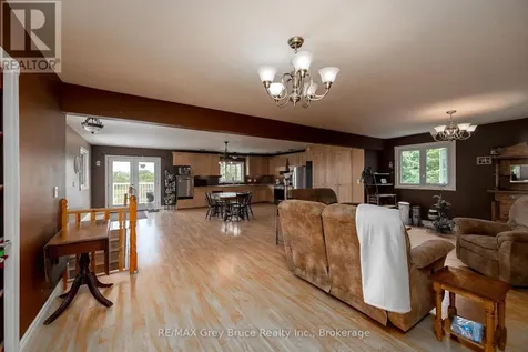 114 Victoria Street Chatsworth ON N0H 2S0