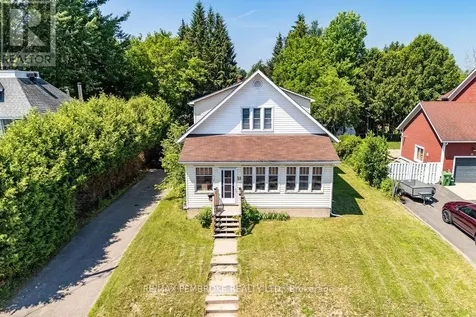 33 Doran Road Petawawa ON K8H 1R1