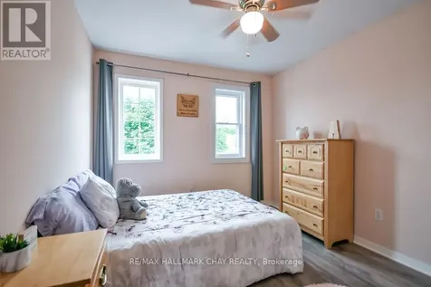 37 Julia Crescent Orillia ON L3V 7Y9