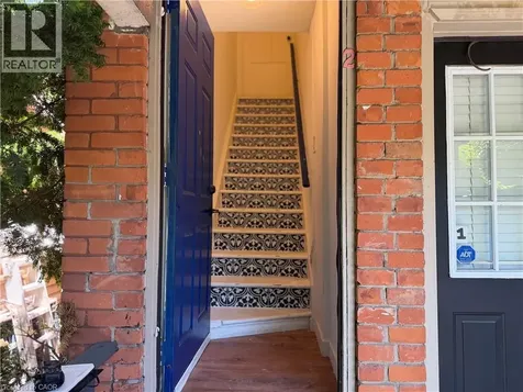 207 Charlton Avenue West Hamilton ON L8P 2E3