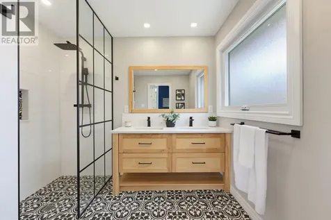 9 Burnside Drive North Dumfries ON N0B 1E0