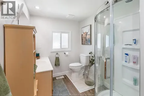 31 Dana Drive Essex ON N8M 1Z1