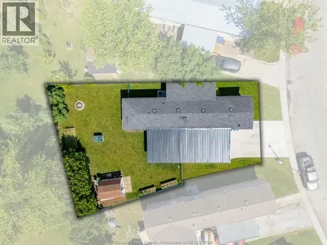 31 Dana Drive Essex ON N8M 1Z1