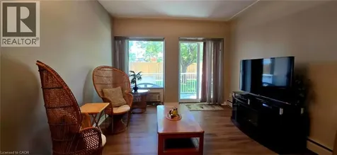 10 Woodman Drive South Hamilton ON L8K 4E1