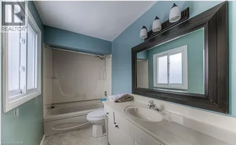 110 Wren Place Kitchener ON N2A 1L7