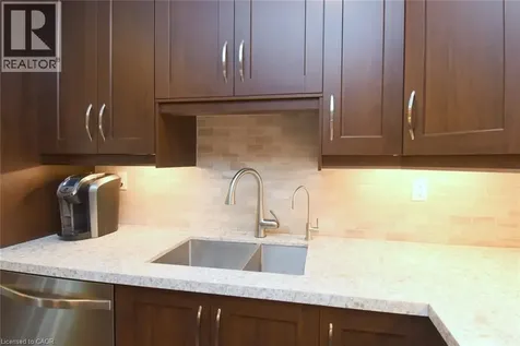459 Woodview Road Burlington ON L7N 2Z9