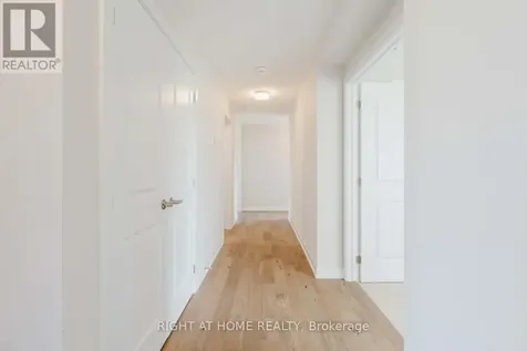 517 Elation Heights Ottawa ON K2J 4J4