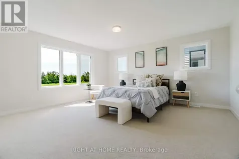 517 Elation Heights Ottawa ON K2J 4J4
