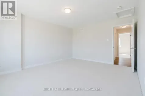 517 Elation Heights Ottawa ON K2J 4J4