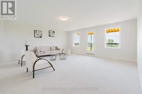 517 Elation Heights Ottawa ON K2J 4J4