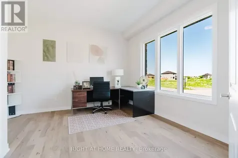 517 Elation Heights Ottawa ON K2J 4J4