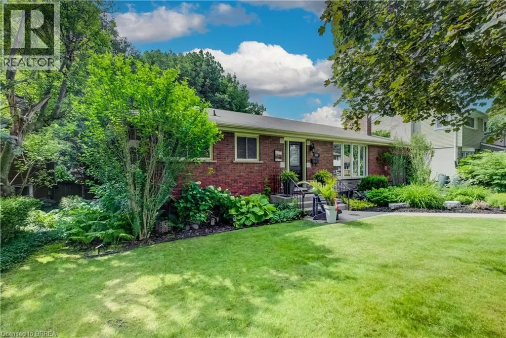 60 Driftwood Drive Brantford ON N3R 3K4