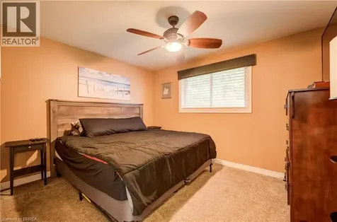 60 Driftwood Drive Brantford ON N3R 3K4