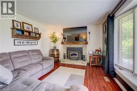 60 Driftwood Drive Brantford ON N3R 3K4