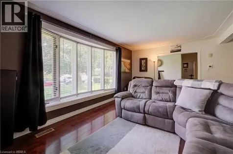 60 Driftwood Drive Brantford ON N3R 3K4