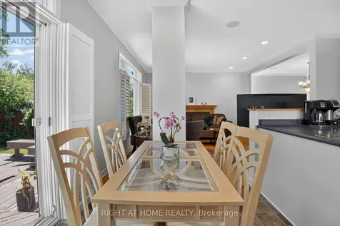 26 Evanshen Crescent Ottawa ON K2K 2Z6