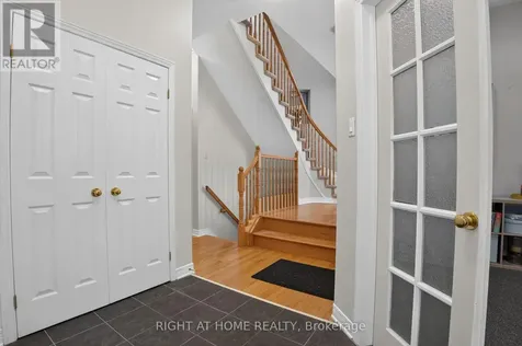 26 Evanshen Crescent Ottawa ON K2K 2Z6