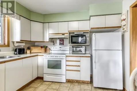 98 Chantal Crescent Garson ON P3L 1C1