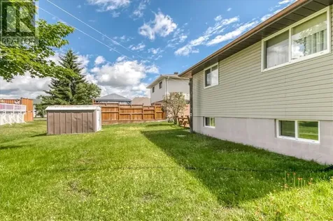 98 Chantal Crescent Garson ON P3L 1C1