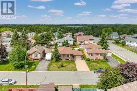 98 Chantal Crescent Garson ON P3L 1C1