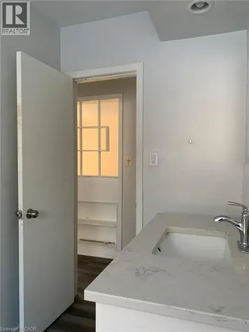 50 Gordon Avenue Kitchener ON N2H 1N8