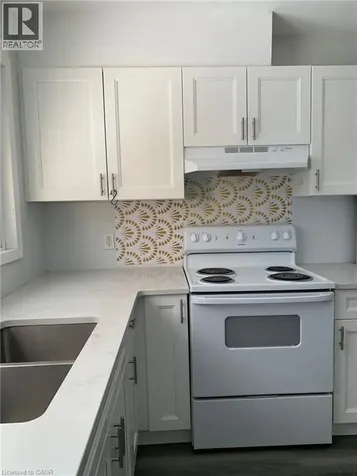 50 Gordon Avenue Kitchener ON N2H 1N8