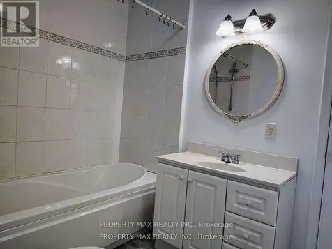 5363 Davis Drive Whitchurch-stouffville ON L0G 1M0