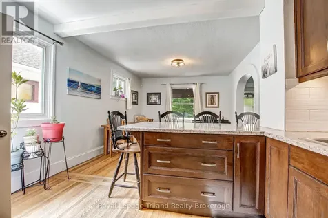 224 Harkness Street Sarnia ON N7T 3H4