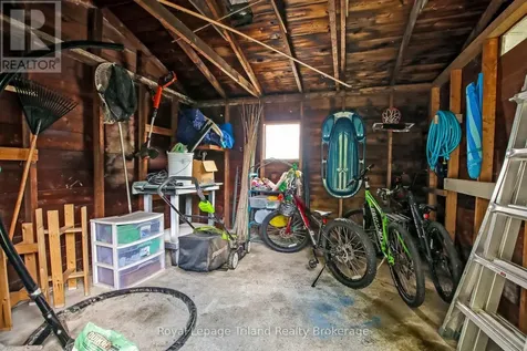 224 Harkness Street Sarnia ON N7T 3H4
