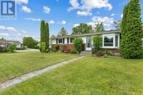 39 Inverlyn Crescent North Kincardine ON N2Z 1J2