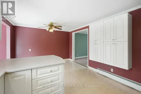 15 Overlake Drive Ottawa ON K2E 5V2