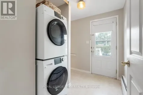 15 Overlake Drive Ottawa ON K2E 5V2