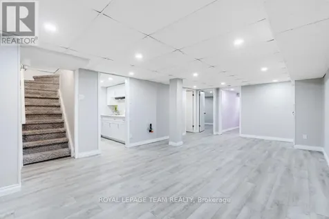 15 Overlake Drive Ottawa ON K2E 5V2